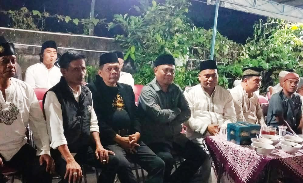 Di Tengah Kesibukan, Bupati Sleman Hadir Menguatkan Keluarga Lurah Condongcatur