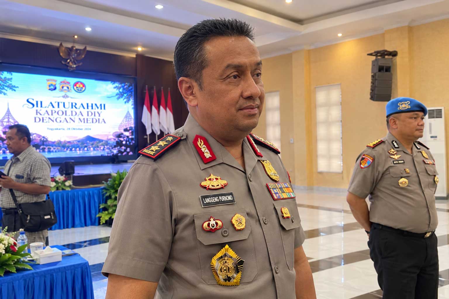 Dihadang Debt Collector di Jalan? Warga DIY Bisa Hubungi Polisi Lewat 110
