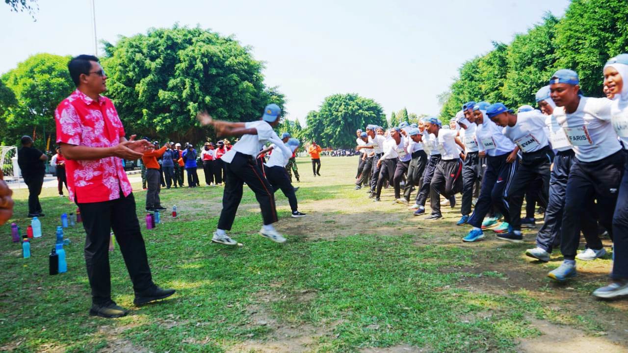 Danang Maharsa Berikan Motivasi Saat Latihan Paskibraka Kabupaten Sleman