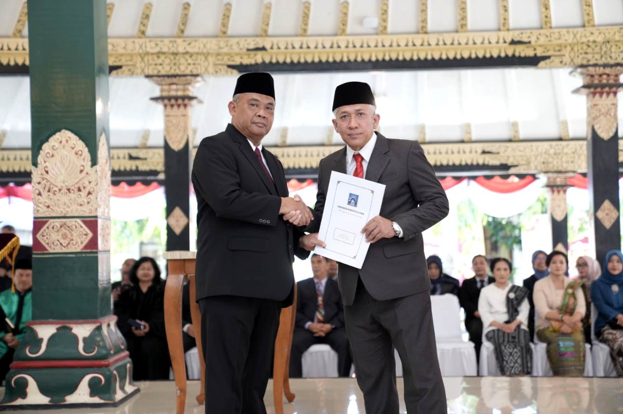 Harda Kiswaya Lantik 26 Pejabat Sleman, Tegaskan Meritokrasi dan Integritas ASN