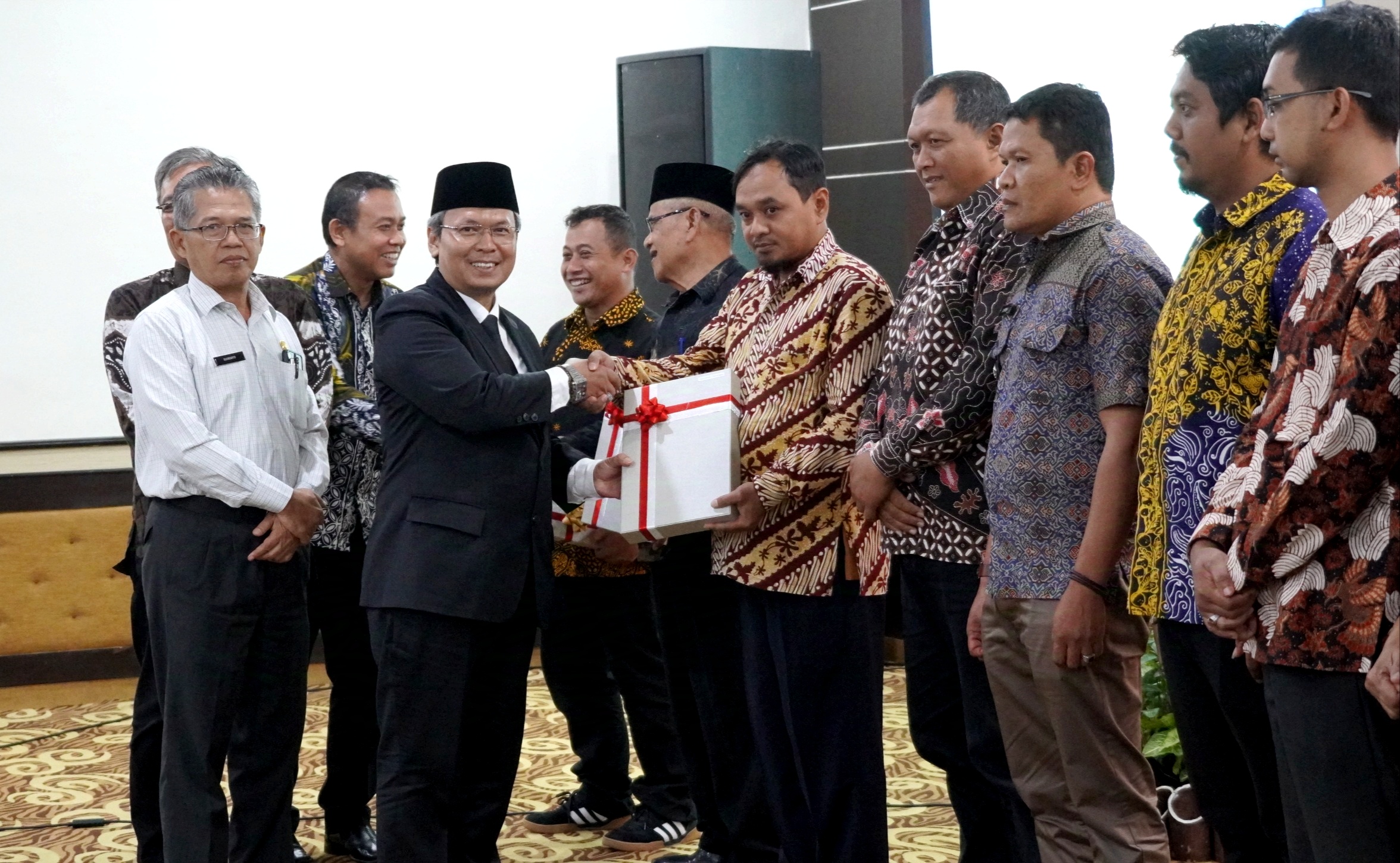 Pemkab Sleman Serahkan LHP Kalurahan Tahun 2024