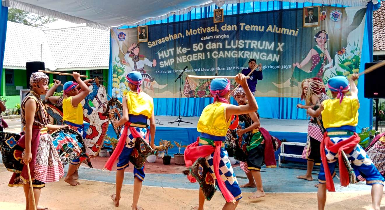 SMP Negeri 1 Cangkringan Rayakan Lustrum ke-10 dengan Peluncuran IKA dan Slogan Baru