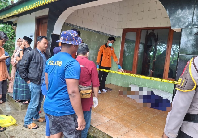 Meninggal Mendadak Saat Ziarah di Makam Syeh Bela Belu, Polisi Pastikan Tanpa Unsur Kekerasan