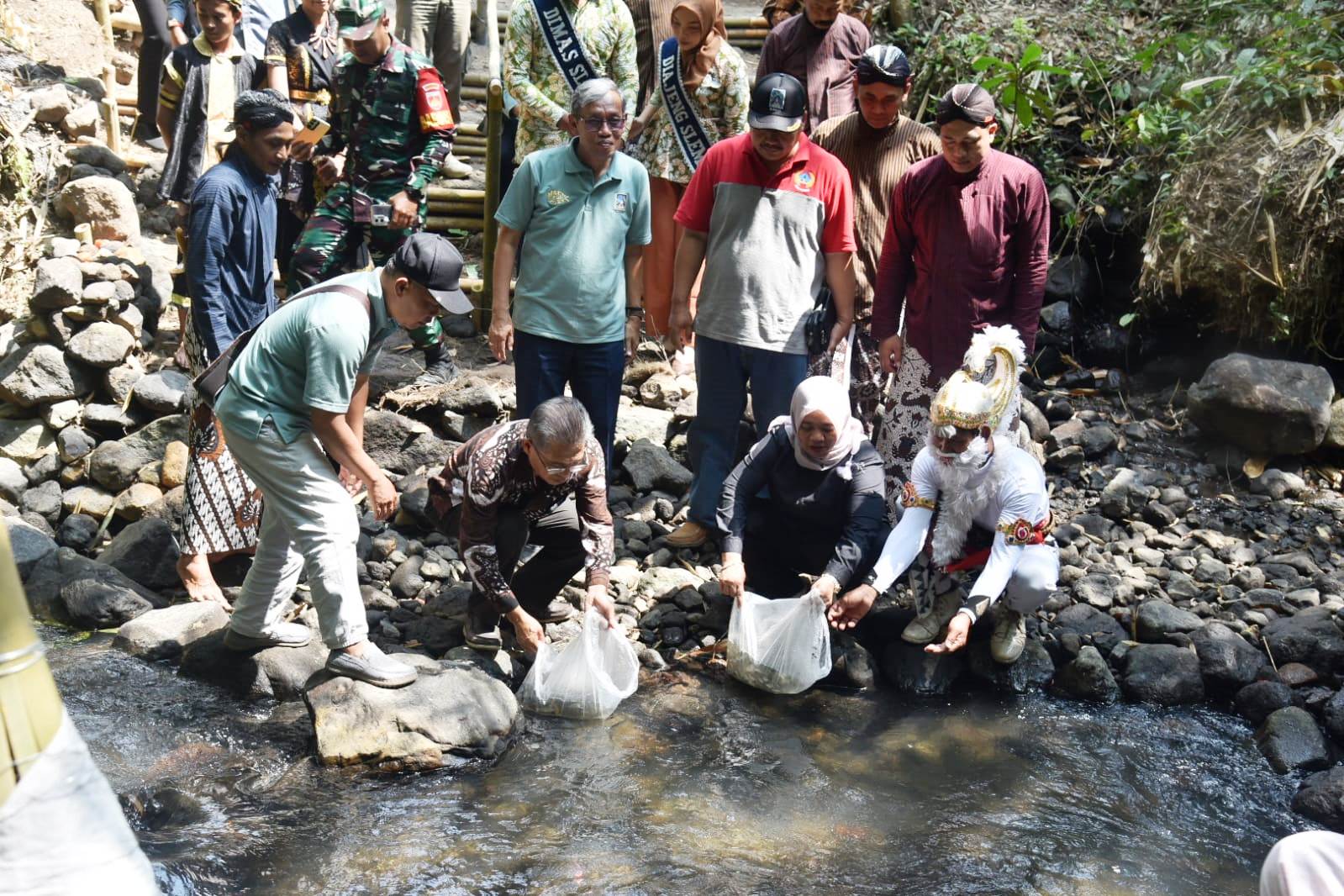 Hari Sungai Nasional 2024, Pemkab Sleman Adakan Merti Kali di Kali Tepus Wukirsari Cangkringan