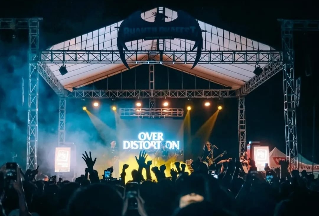 Konser Amal Unik, Tiket Ditukar Sembako