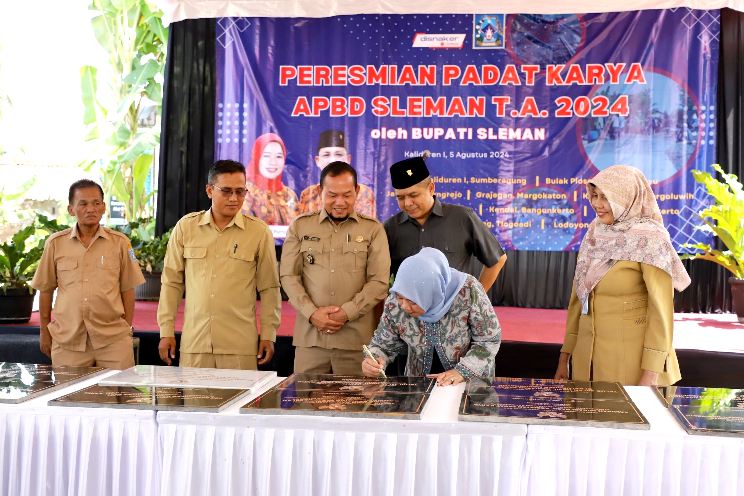 Bupati Sleman Resmikan Corblok dan Talud Hasil Padat Karya di Sumberagung 