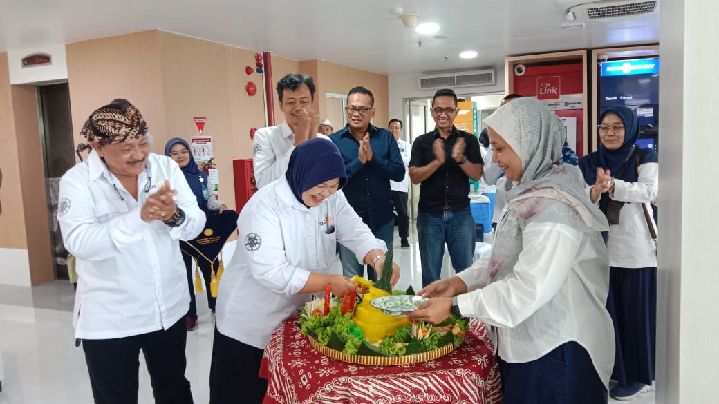 Tingkatkan Pelayanan dan Kesejahteraan Karyawan, RSA UGM Resmikan Sejumlah Outlet Baru