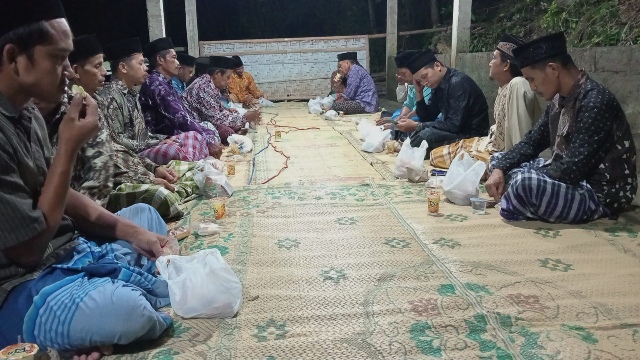 Nyadran Makam Drinjingan, Tradisi Warga Ngincep Sambut Ramadhan dengan Doa Leluhur