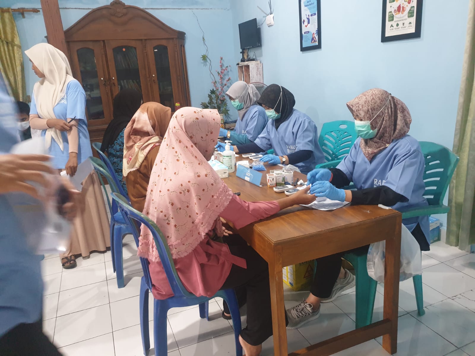 Yayasan Rabu Biru Gelar Pemeriksaan Kesehatan Gratis di Jogotirto