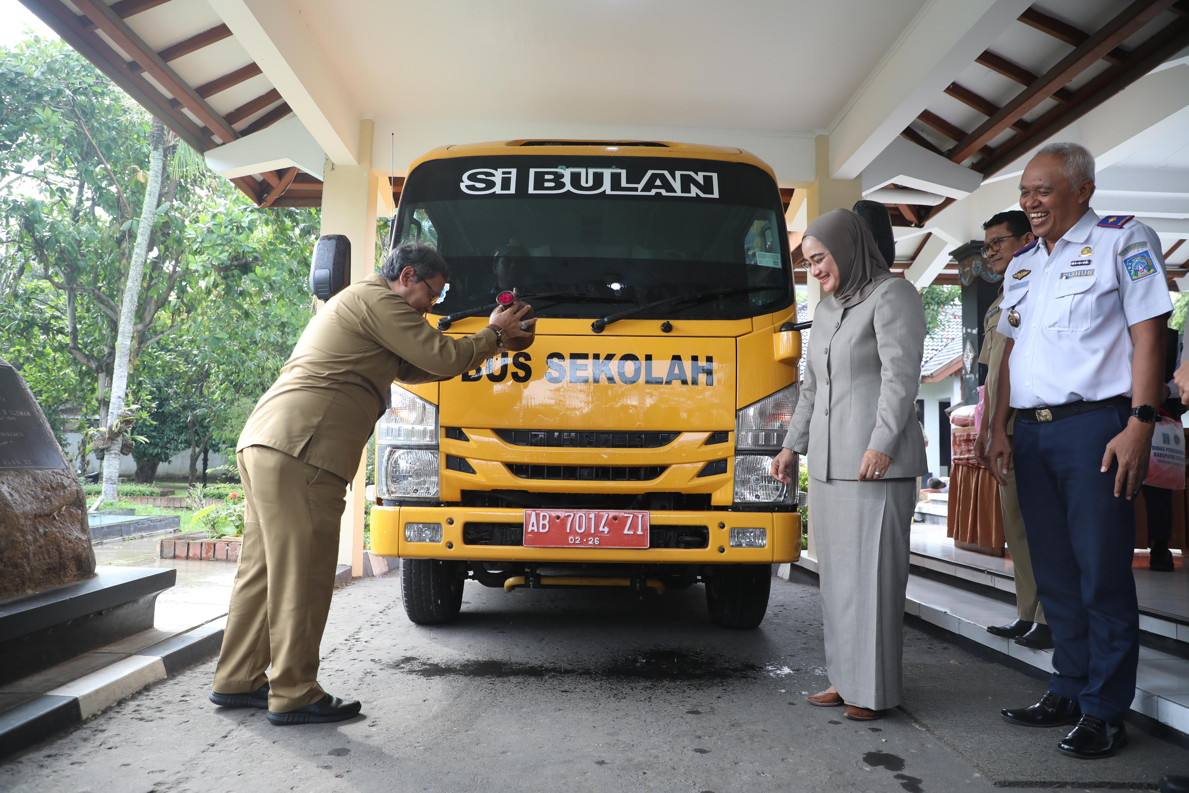 Pemkab Sleman Luncurkan Bus Sekolah Gratis, Simak Rutenya