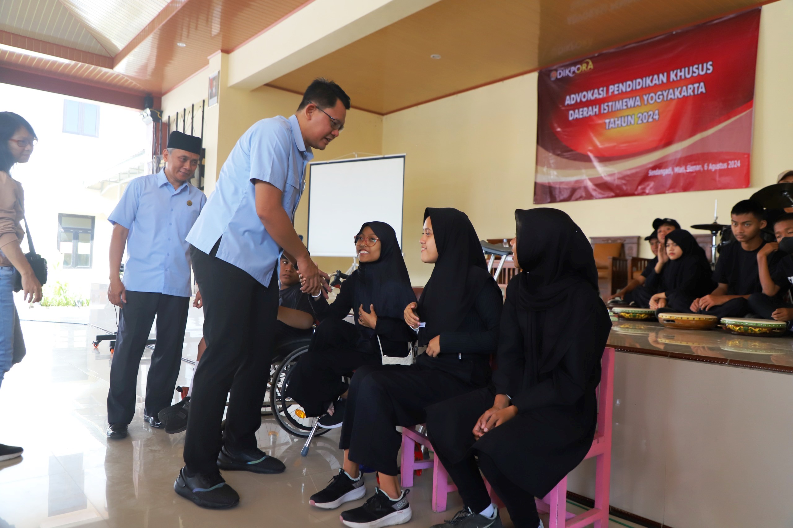 Dukung Pemberdayaan Anak Berkebutuhan Khusus, Danang Buka Program Advokasi Pendidikan Khusus