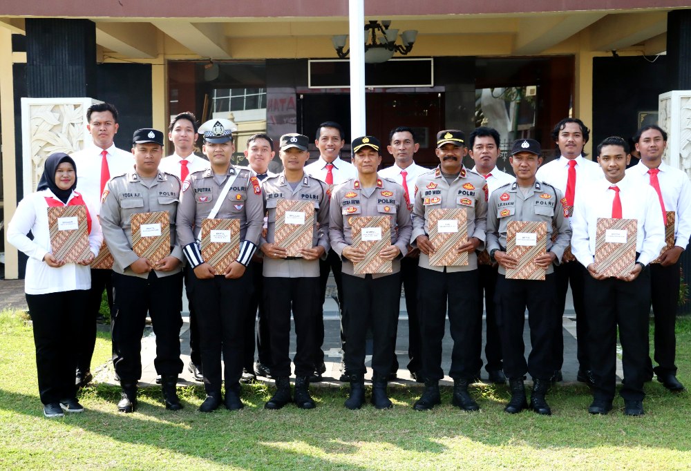 16 Polisi Bantul Raih Penghargaan, Ungkap Curanmor hingga Bawa Prestasi Kompolnas