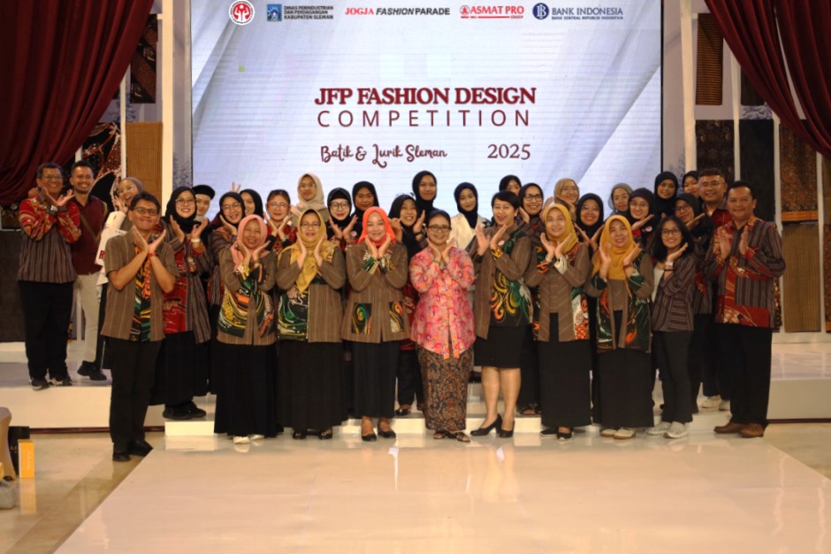 Sleman Mantapkan Diri Jadi Barometer Fashion Batik dan Lurik Lewat Grand Final JFP 2025